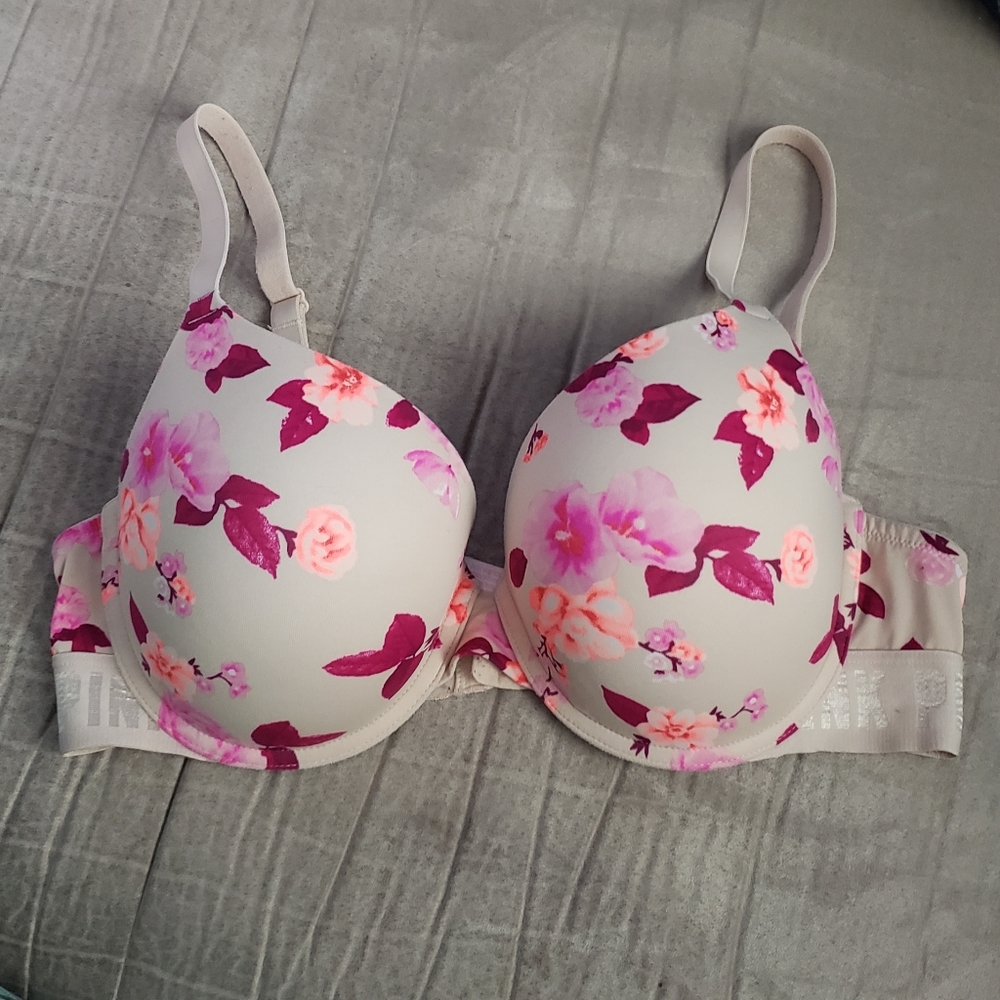 VS PINK Wear Everywhere Push-up Bra 36D